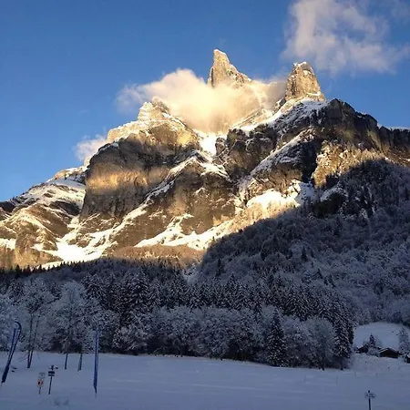 Comfortable With Spectacular Mountain Views * Verchaix